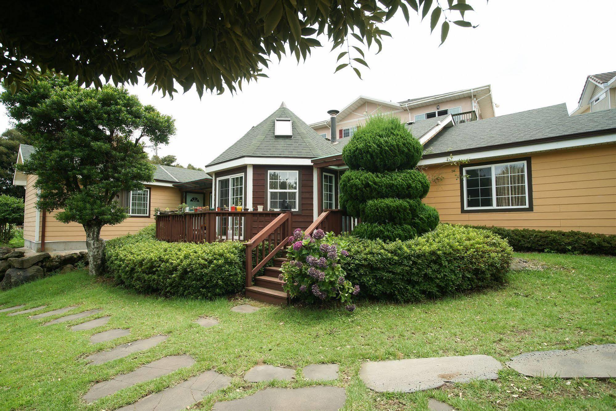 Uts Village Jeju Exterior photo